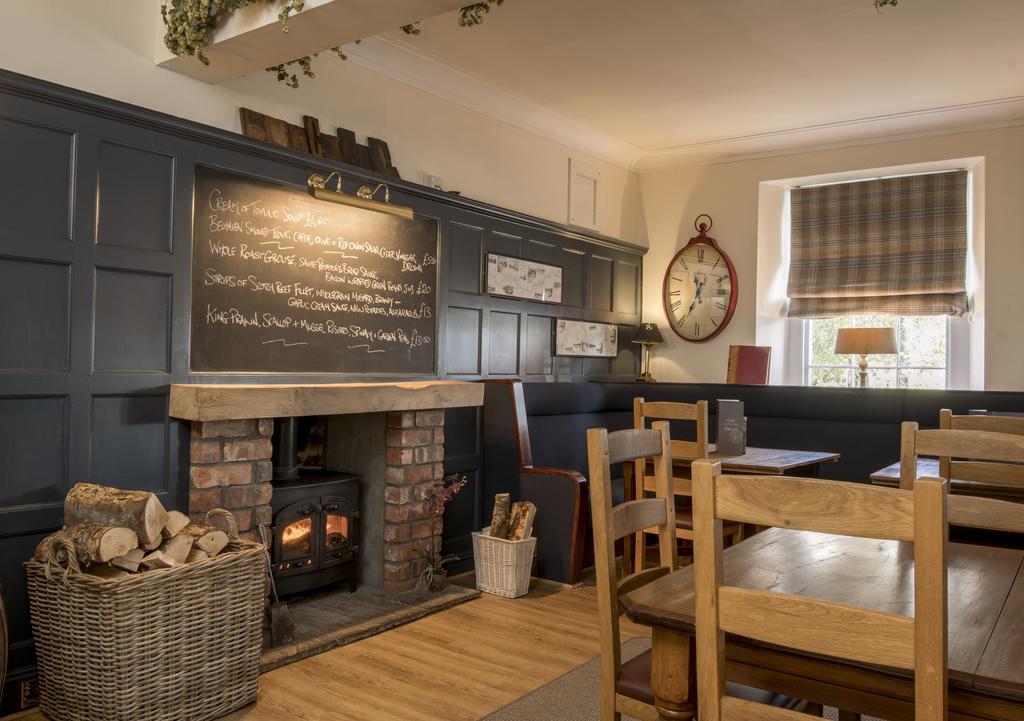 Hotel Buccleuch Arms St Boswells Exterior foto